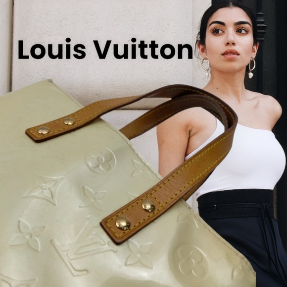 💯 LOUIS VUITTON LV ReadePM Cream Vernis Hand Bag - Picture 5 of 10